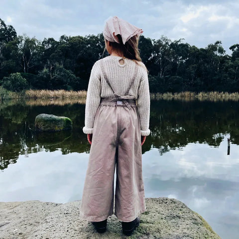 【50%OFFセール】19. Twin Collective Kids JANE JUMPSUIT MOCHA ジャンプスーツ (twincollective)