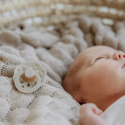 BIBS（ビブス） Boheme（ボヘミ）2個セット 新生児、ベビーおしゃぶり 0-6ヶ月、6-18ヶ月 豊富なカラー展開