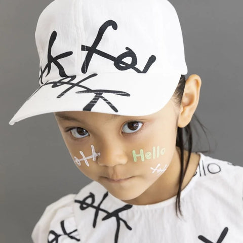 ★folkmade（フォークメイド）2023SS hello print cap off white プリントデザインキャップ（キッズ帽）