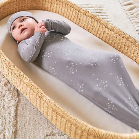 ★Quincy Mae（クインシーメイ）2023AW BAMBOO BABY GOWN + HAT TWINKLE ベビーガウン 帽子セット