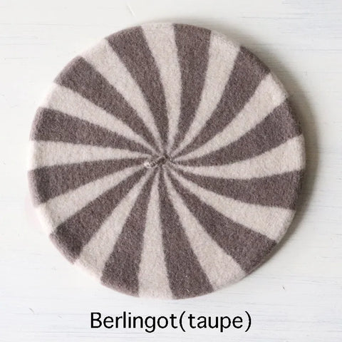 Le Beret Francais（ルベレーフランセ）   Beret Berlingot(taupe)、Beret TRIO(camel) キッズベレー帽