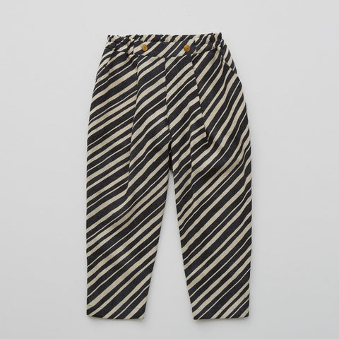 【50%OFFセール】elfinFolk（エルフィンフォルク）2022SS Angled stripe pants ストライプ柄パンツ black