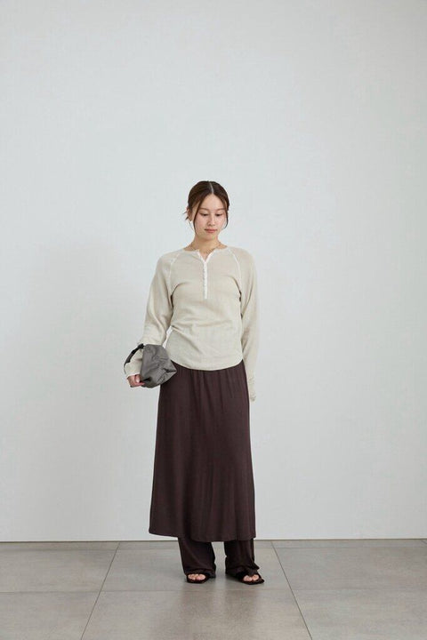 【3月中旬入荷次第お届けのご予約】anuke（アンヌーク） Layered Rough Pants 62710704.