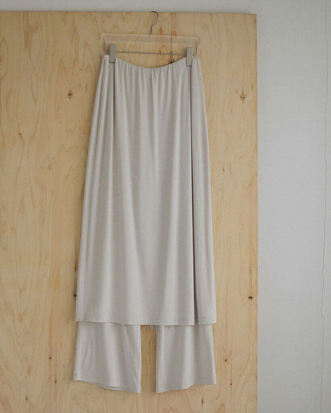 【3月中旬入荷次第お届けのご予約】anuke（アンヌーク） Layered Rough Pants 62710704.