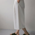 【4月上旬入荷次第お届けのご予約】anuke（アンヌーク） Tuck Bermuda Pants 62710705.