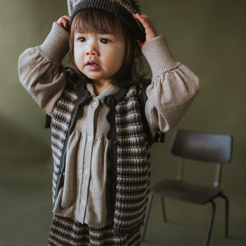 MABLI（マブリ） 2024AW PORTH VEST - UMBER- ニットベスト – LePuju