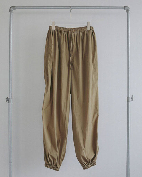 【3月上旬入荷次第お届けのご予約】anuke（アンヌーク） Sheer Nylon Pants 62710708.