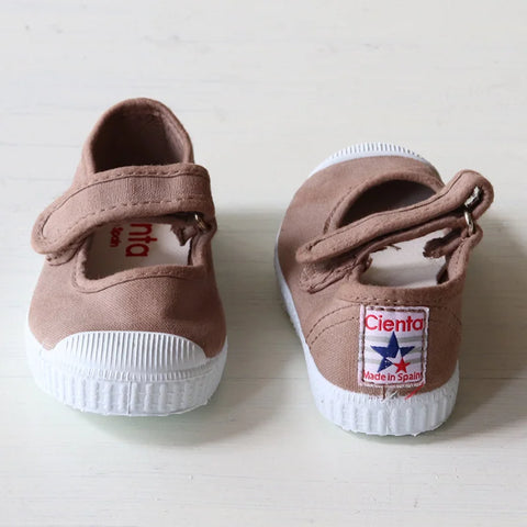 送料無料】Cienta(シエンタ)キッズ ベルクロ ストラップ シューズ 靴 送料無料】Cienta(シエンタ)キッズ ベルクロ ストラップ シューズ 靴