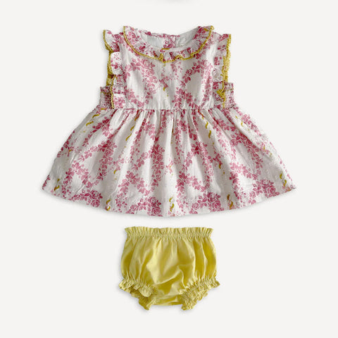 Lali Kids（ラリキッズ）2025SS Ari Set in Climbing Roses Print　ベビートップス＆ブルマセット