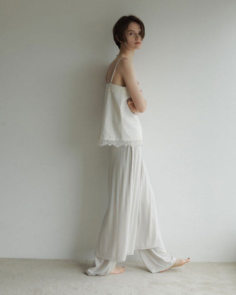 【3月中旬入荷次第お届けのご予約】anuke（アンヌーク） Layered Rough Pants 62710704.