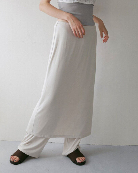 【3月中旬入荷次第お届けのご予約】anuke（アンヌーク） Layered Rough Pants 62710704.