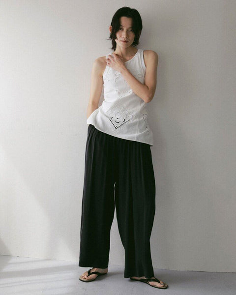 【3月下旬入荷次第お届けのご予約】anuke（アンヌーク） Cutwork Lace Apron 62710403.