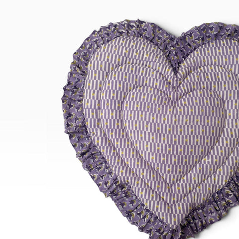 saruche（サルーチェ）Baby Play Mat Heart Frill - スモールサイズ / 厚手 - Purple Lirac リバーシブルプレイマット、ベビーマット