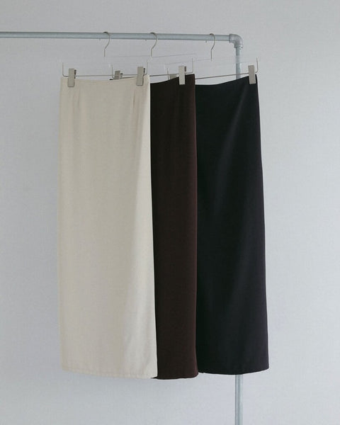 【2月上旬入荷次第お届けのご予約】anuke（アンヌーク） Georgette Pencil Skirt 62710803.