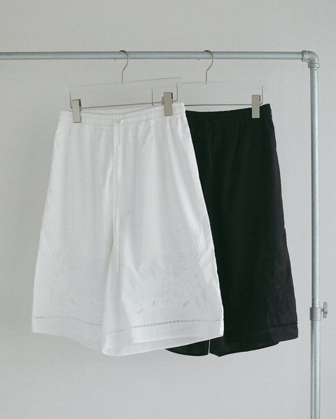 【4月下旬入荷次第お届けのご予約】anuke（アンヌーク） Embroidery Half Pants 62710715.
