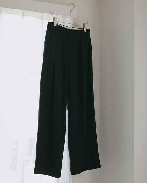 【2月中旬入荷次第お届けのご予約】anuke（アンヌーク） Twill Tuck Widepants 62710712.