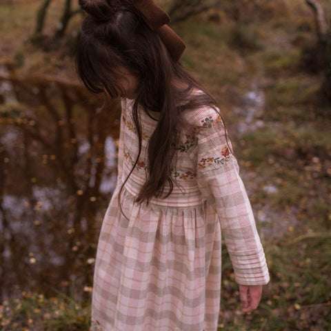 Lali Kids（ラリキッズ）2024AW AVA DRESS - HARVEST PLAID WITH EMBROIDERY ワンピース　ハーベスト チェック柄