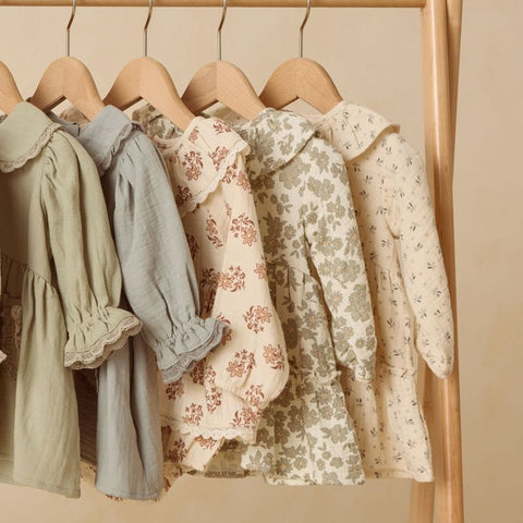 Quincy Mae 2024AW RUFFLE COLLAR BUTTON DRESS