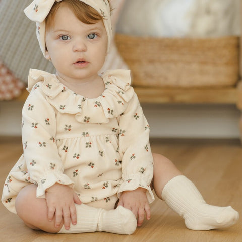 【D3】Quincy Mae（クインシーメイ）2025AW　WENDY ROMPER  -HOLLY BERRY-  ロンパース