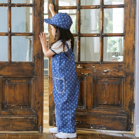 【drop3】&pal（アンドパル）2026SS　floral pattern salopette  blue　ポケット付き花柄サロペット　ブルー