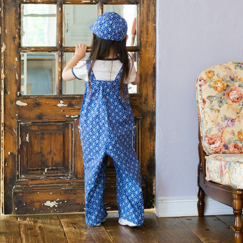 【drop3】&pal（アンドパル）2026SS　floral pattern salopette  blue　ポケット付き花柄サロペット　ブルー