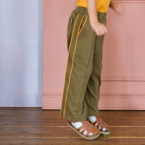 【drop3】&pal（アンドパル）2026SS　retro color line pants　Khaki　サイドラインパンツ　カーキ