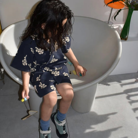 [Reservations for delivery in October] &amp;pal 2024AW moon pattern salo pett Moon flare overalls navy