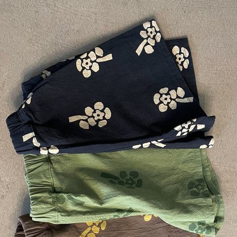 [Reservations for delivery in October] &amp;pal 2024AW moon pattern salo pett Moon flare overalls navy