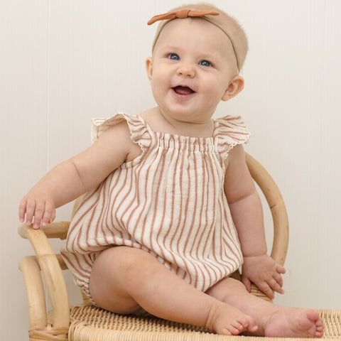 【D2】Quincy Mae（クインシーメイ）2026SS　BONNIE ROMPER -VINTAGE STRIPE-  ヴィンテージストライプ ロンパース
