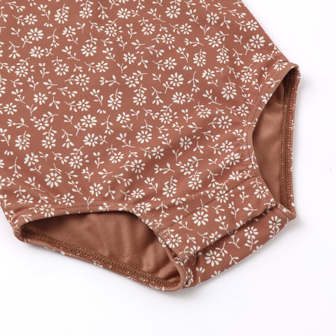 【D2】Quincy Mae（クインシーメイ）2026SS  SCOOP BACK ONE-PIECE SWIMSUIT -POPPY FLORAL-　花柄ワンピース水着  ポピーフローラル