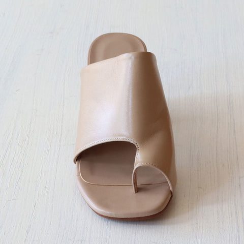 ATELIER BRUGGE / アトリエブルージュ　ヒールアップトングサンダル 26PN-27 レディース靴