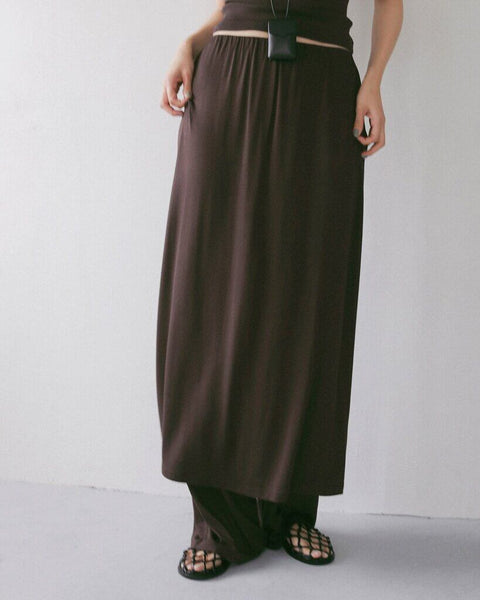 【3月中旬入荷次第お届けのご予約】anuke（アンヌーク） Layered Rough Pants 62710704.