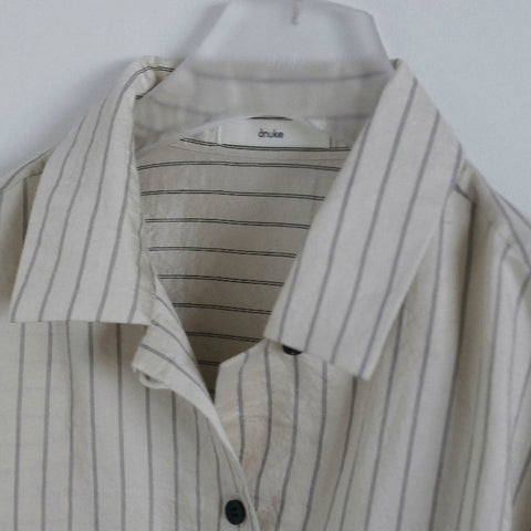 【10月中旬入荷次第お届けのご予約】anuke（アンヌーク）Opencollar Stripe Shirts ストライプシャツ（IVR/PNK/BRN）62620414.