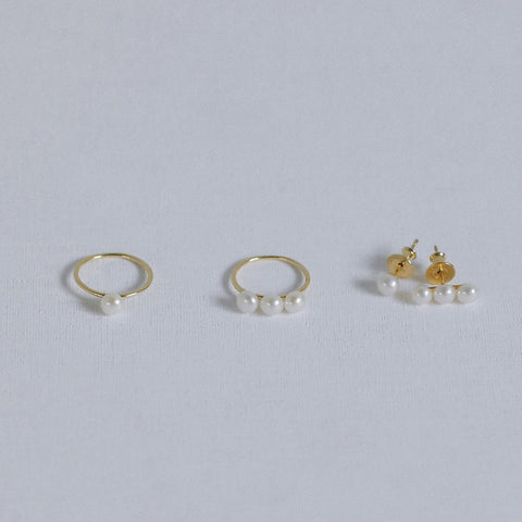 【12月中旬入荷次第お届けのご予約】anuke（アンヌーク） Mini Pearl Pierce ミニピアスセット（WHT）62620905