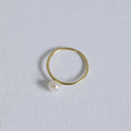 【12月中旬入荷次第お届けのご予約】anuke（アンヌーク） Grainpearl Pinky Ring 1粒淡水パールピンキーリング（WHT）62620906.