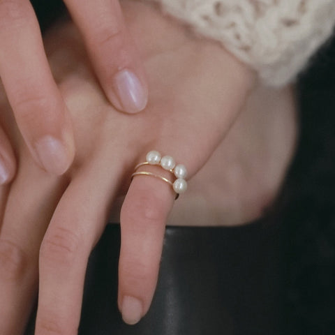 【12月中旬入荷次第お届けのご予約】anuke（アンヌーク） Grainpearl Pinky Ring 1粒淡水パールピンキーリング（WHT）62620906.