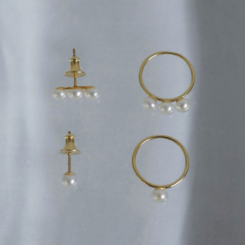 【12月中旬入荷次第お届けのご予約】anuke（アンヌーク） Pearlline Pinky Ring 3粒淡水パールピンキーリング（WHT）62620908.