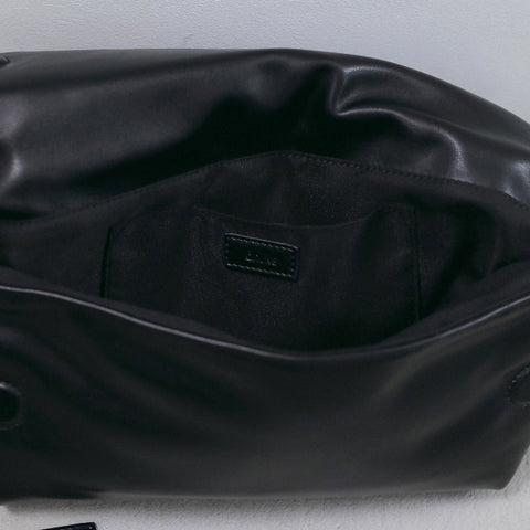 【12月中旬入荷次第お届けのご予約】anuke（アンヌーク） Ecoleather Wrap Bag エコレザーバッグ（LGRN/BLK）62621027.