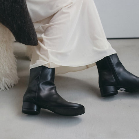 【11月中旬入荷次第お届けのご予約】anuke（アンヌーク）Lowheel Short Boots ローヒールショートブーツ（BLK）62621030