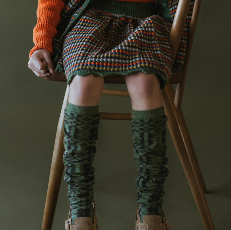 MABLI（マブリ） 2024AW ERYRI LONG SOCKS -MONSTERA/UMBER- ハイソックス