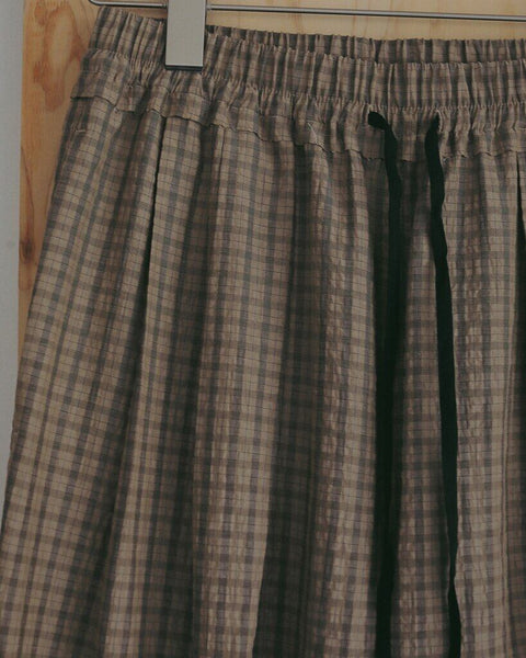 【5月上旬入荷次第お届けのご予約】anuke（アンヌーク） Suckercheck Loose Pants 62710720.