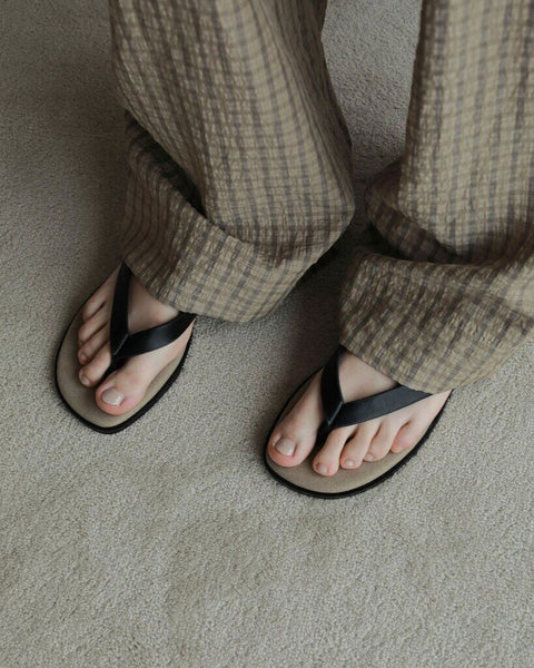 【4月下旬入荷次第お届けのご予約】anuke（アンヌーク） Bicolor Tongs Sandals 62711005.