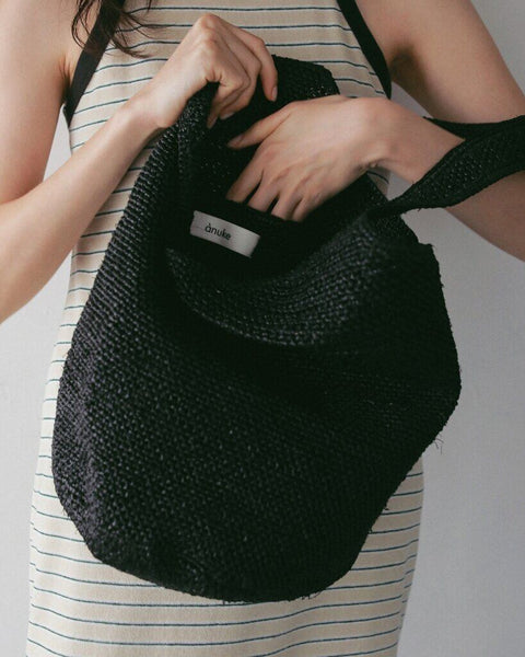 【4月下旬入荷次第お届けのご予約】anuke（アンヌーク） Raffia Tote Bag 62711015.