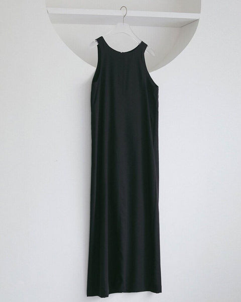 【4月下旬入荷次第お届けのご予約】anuke（アンヌーク） Woolchambray Sleeveless Onepiece 62710301.
