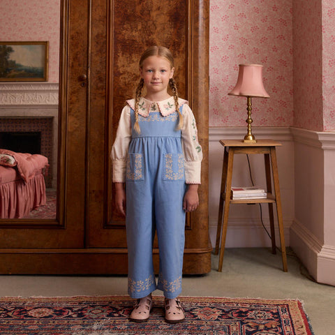 Apolina（アポリナ）2026AW BELLA DUNGAREE - BOOK BLUE -　ダンガリー、オーバーオール