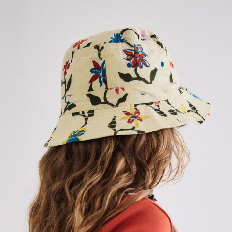 【3/17まで送料無料】【drop2】Misha&Puff（ミーシャアンドパフ）2025SS  Bucket Hat - Alabaster Botanica - バケットハット、キッズ帽