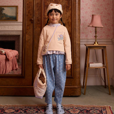 Apolina（アポリナ）2026AW CARA CURVE JERSEY TROUSER - MOUNTAIN CALICO BLUE -　キッズパンツ