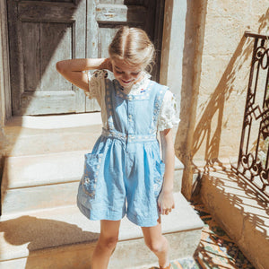 Lali Kids（ラリキッズ）2025SS Clara Romper in Airy Blue Linen　ロンパー、キュロット