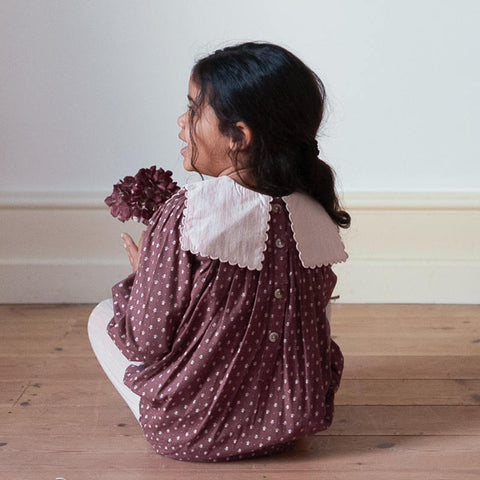 Little Cotton Clothes（リトルコットンクローズ）2026AW Emille Romper in Sugarplum Floral ロンパース
