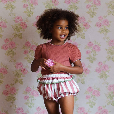 Little Cotton Clothes（リトルコットンクローズ）2026SS Frilly Bloomers in Raspberry Stripe ストライプ柄ブルマ、ショートパンツ